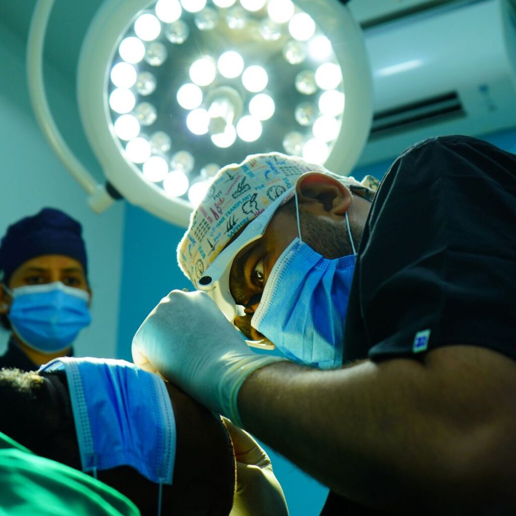 Best Hair Transplant Clinic in Pune performing an advanced hair transplant procedure